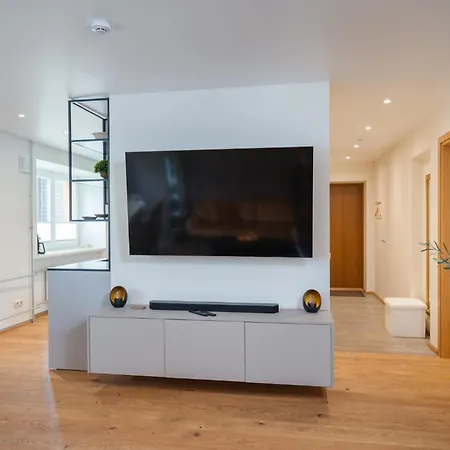 Cozy 2-bedroom With Sauna Korter