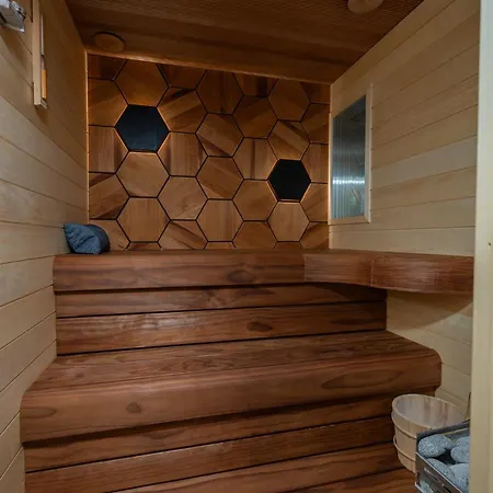 Korter Cozy 2-bedroom With Sauna *