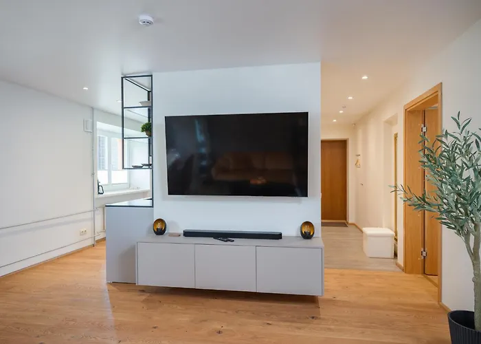 Cozy 2-bedroom With Sauna Apartment